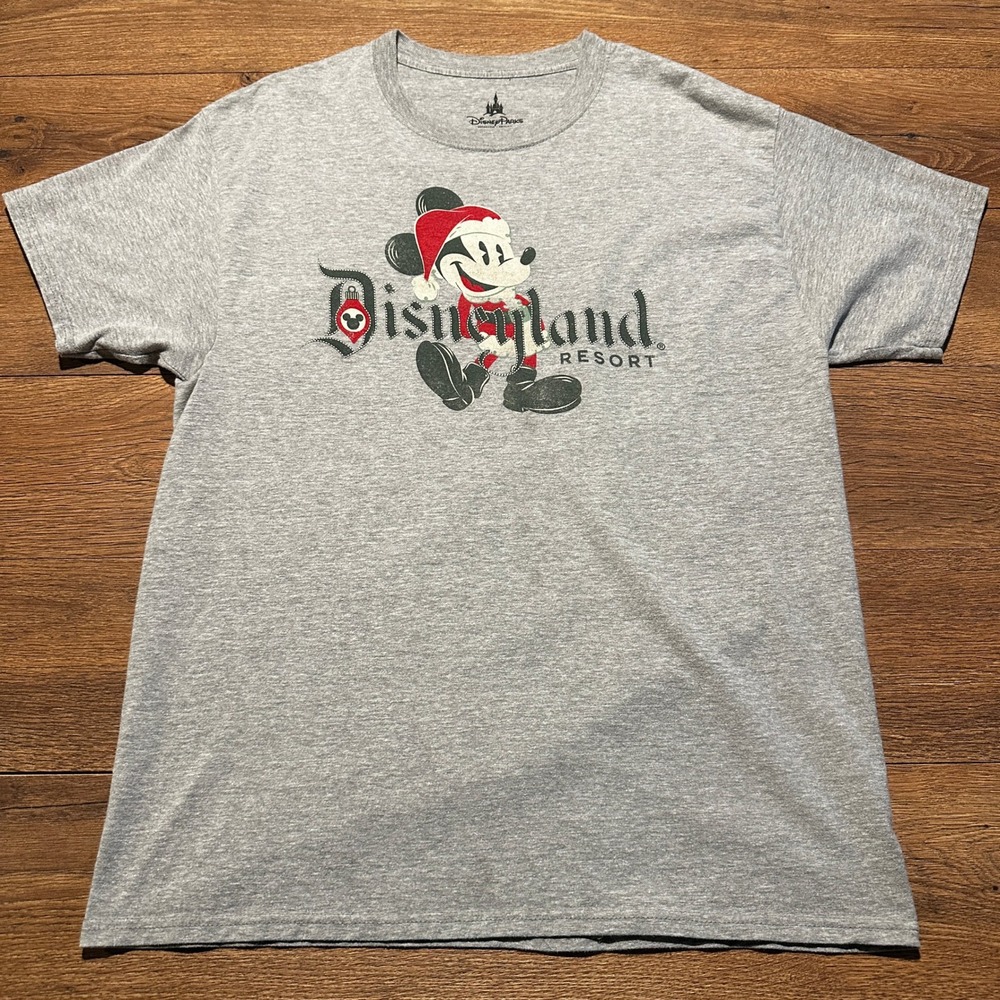 Disney Parks Gray Mickey Mouse Santa Disneyland Resort Mens Large T-Shirt - Picture 2 of 6